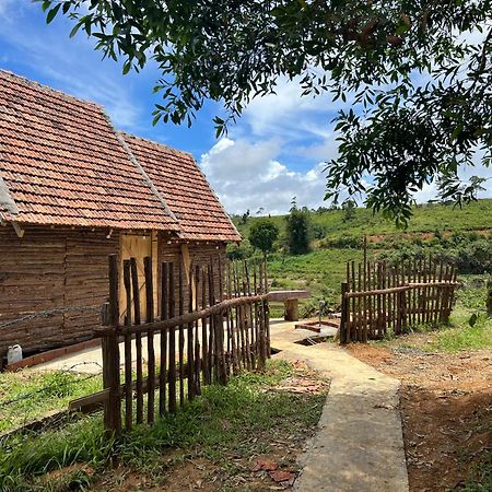 Konke Ruong Farmstay Kon Von Kla Zewnętrze zdjęcie